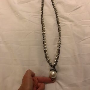 Plunder pearl necklace